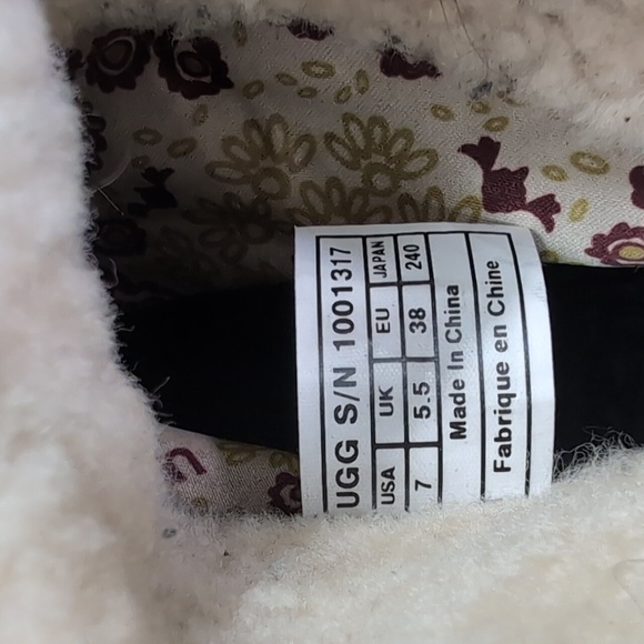 UGG Carnegie Boots, Black suede, wedged heel, adjustable heights sherpa, women 7 - Picture 8 of 12